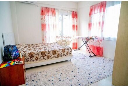 Квартира 3-комнатная 2+1 в центре Кирении площадь 78м²