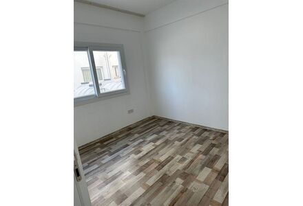 Квартира 3-комнатная 2+1 в Фамагусте (Газимагуса) площадь 75м² 1 этаж