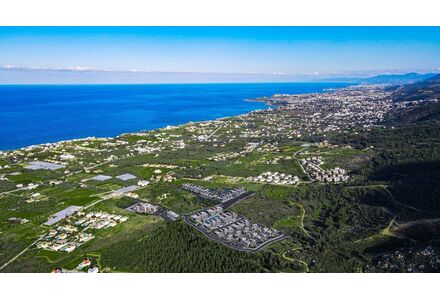 Apartment 4-room 3+1 by the sea in Lapithos (Lapta) Cyprus area 130m² 