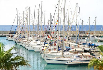 Apartment 4-room 3+1 by the sea in Iskele (Bogaz) Cyprus area 188m² 