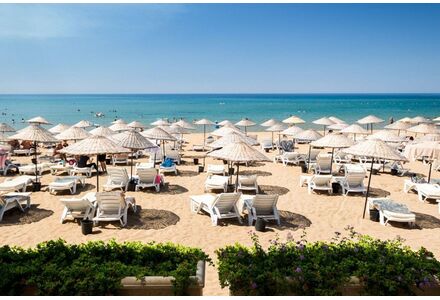 Apartment 3-room 2+1 by the sea in Kyrenia (downtown) Cyprus area 82.3m² 