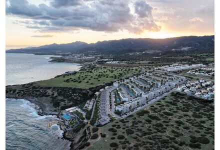 Apartment 2-room 1+1 by the sea in Kyrenia (downtown) Cyprus area 40m² 