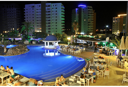 Apartment 2-room 1+1 by the sea in Iskele (Long Beach) Cyprus area 60m² 