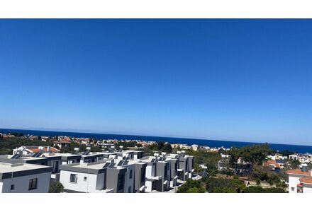 Apartment 3-room 2+1 by the sea in Lapithos (Lapta) Cyprus area 80m² 