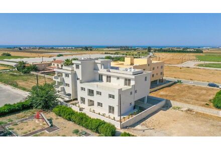 Квартира 1-комнатная 1+1 у моря в Ларнаке площадь 150м²