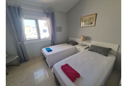 Apartment 3-room 2+1 by the sea in Paphos (downtown) (Paphos) Cyprus area 94m² 2 floor
