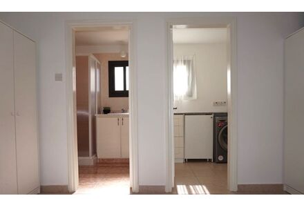 Apartment 5-room 4+1 in Peyia (Peyia) Cyprus area 163m² 