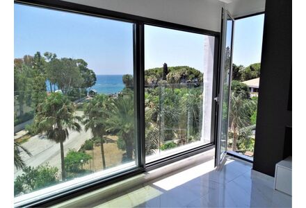 Apartment 3-room 2+1 in Limassol Cyprus area 156m² 