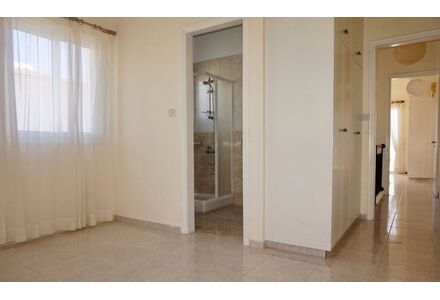 Apartment 3-room 2+1 in Paphos (downtown) Cyprus area 109m² 