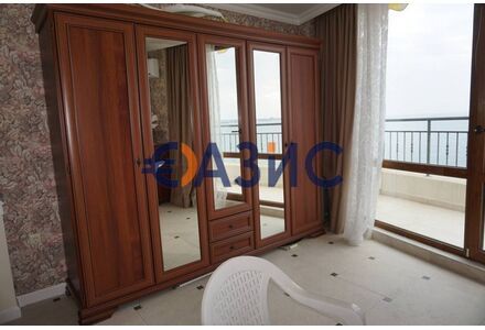 Квартира 2-комнатная 1+1 в Несебре (Святой Влас) площадь 100.1м² 5 этаж