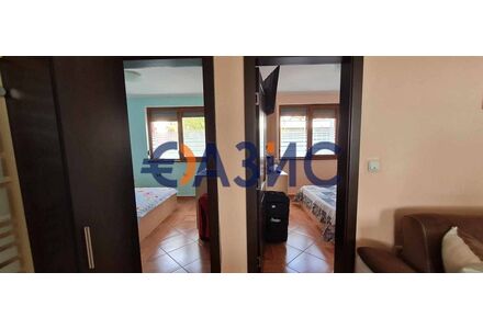 Квартира 3-комнатная 2+1 в Поморие (Ахелой) площадь 90м² 2 этаж