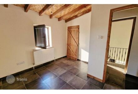 Дом в Никосии (центр) (Никосия) площадь 245м²
