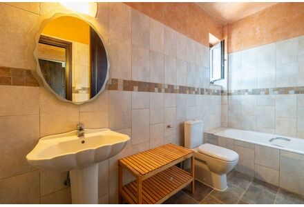 House in Paphos (downtown) (Paphos) Cyprus area 332m² 