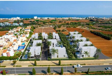 Villa in Famagusta (downtown) Cyprus area 167m² 