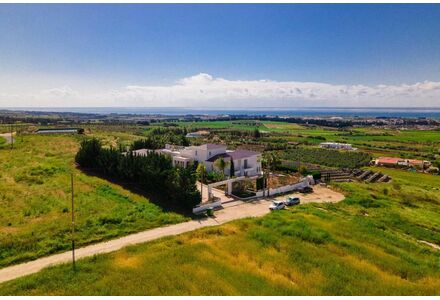 Villa in Paphos (downtown) (Paphos) Cyprus area 675m² 