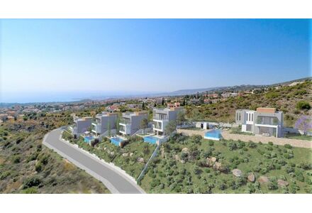 Villa by the sea in Paphos (downtown) (Paphos) Cyprus area 325m² 