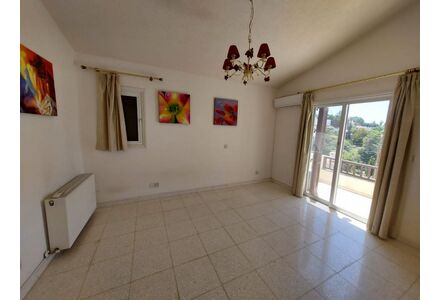 Villa in the mountains in Paphos (downtown) (Paphos) Cyprus area 180m² 