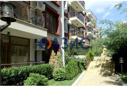 Квартира 3-комнатная 2+1 в Несебре (Святой Влас) площадь 150м² 7 этаж