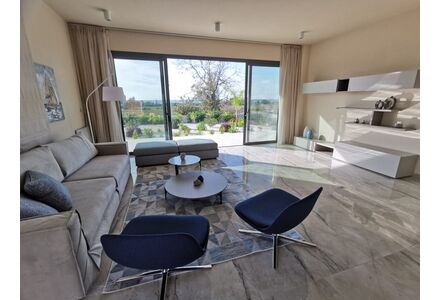 Villa by the sea in Paphos (downtown) (Paphos) Cyprus area 200m² 2 floors