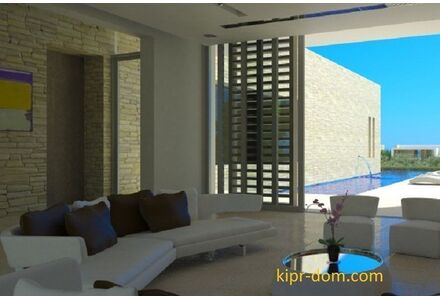 Villa by the sea in Paphos (downtown) Cyprus area 420m² 3 floors