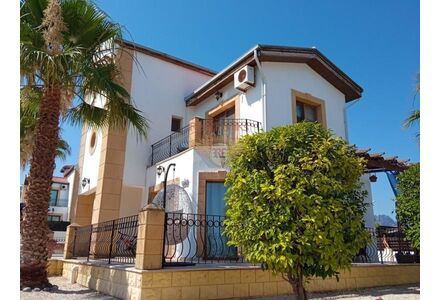 Вилла в центре Кирении площадь 150м²