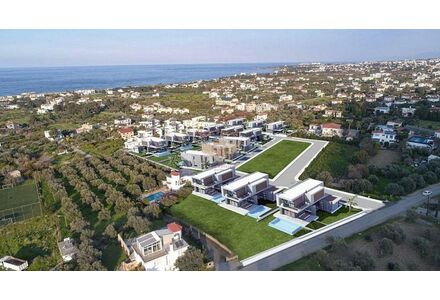 Вилла в центре Кирении площадь 245м²