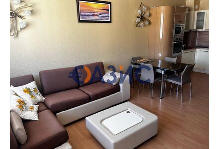 Квартира 3-комнатная 2+1 в Поморие (Ахелой) площадь 94.8м² 5 этаж