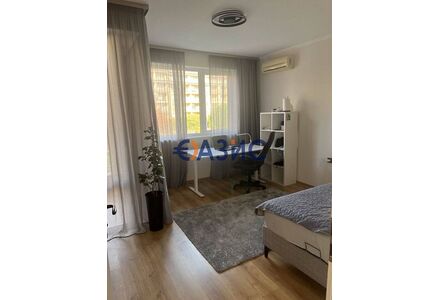 Квартира 3-комнатная 2+1 в Несебре (Святой Влас) площадь 110м² 4 этаж