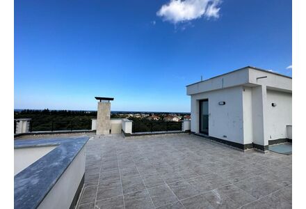Вилла в центре Кирении площадь 250м² 2-этажный