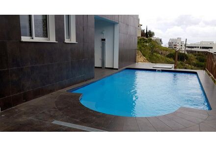 Коммерческая недвижимость в Лимассоле (Лимассол (центр)) 1050м²