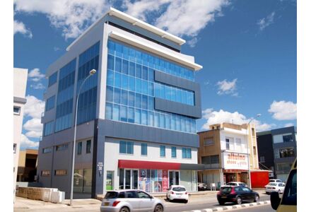Коммерческая недвижимость в Лимассоле (Лимассол (центр)) 1530м²