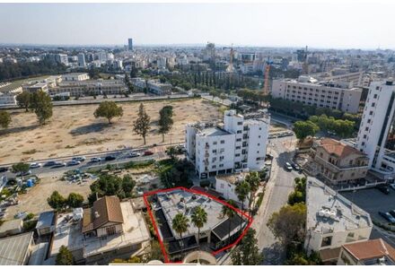 Коммерческая недвижимость в Никосии (центр) (Никосия) 242м²