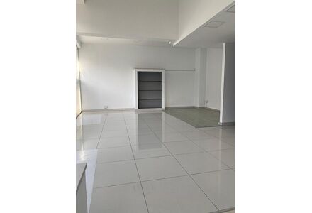 Коммерческая недвижимость в Пафосе (центр) (Пафос) 147м²