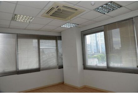 Коммерческая недвижимость в Никосии (центр) (Никосия) 221м²