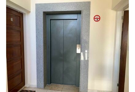 Commercial property in Larnaca (Larnaca) Cyprus 720m² 