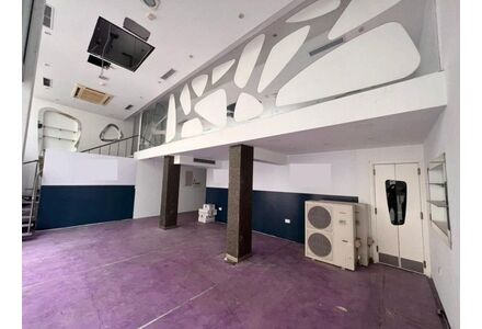 Commercial property in Larnaca (Larnaca) Cyprus 800m² 