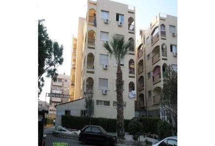 Commercial property in Limassol (Limassol (downtown)) Cyprus 2897m² 
