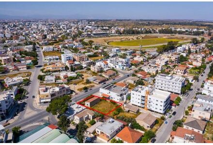 Земля в Никосии (центр) участок в деревне 716м²