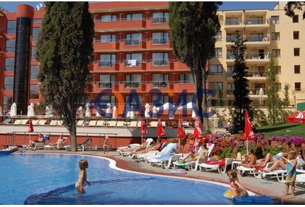 Квартира 3-комнатная 2+1 в Несебре площадь 134м² 6 этаж