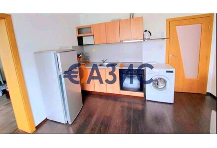 Квартира 3-комнатная 2+1 в Несебре (Солнечный Берег) площадь 108м² 3 этаж