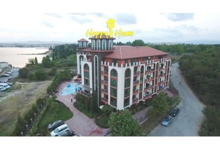 Квартира 3-комнатная 1+1 у моря в Несебре площадь 90м² 5 этаж