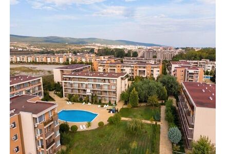 Квартира 2-комнатная 1+1 у моря в Несебре (Солнечный Берег) площадь 56м² 2 этаж