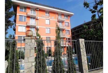 Квартира 2-комнатная 1+1 у моря в Несебре (Солнечный Берег) площадь 40м² 4 этаж