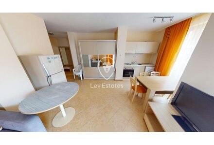 Квартира 3-комнатная 2+1 в Несебре (Солнечный Берег) площадь 92м² 2 этаж