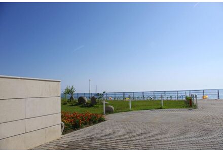 Apartment 2-room 1+1 by the sea in Razlog (Banya) Bulgaria area 95m² 2 floor