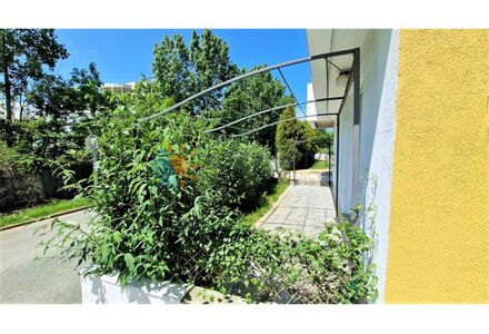 Квартира 2-комнатная 1+1 в Царево площадь 54м² 1 этаж