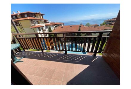 Apartment 2-room 1+1 in Nesebar (Sveti Vlas) Bulgaria area 80m² 4 floor