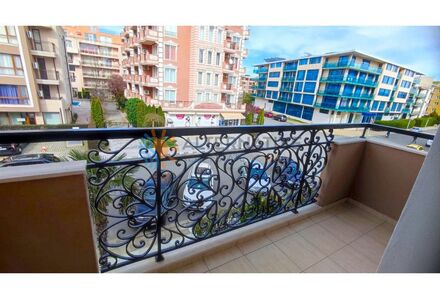 Квартира 2-комнатная 1+1 в Несебре (Солнечный Берег) площадь 55м² 2 этаж