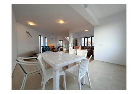 Apartment 4-room 3+1 in Pomorie (Aheloy) Bulgaria area 179m² 1 floor