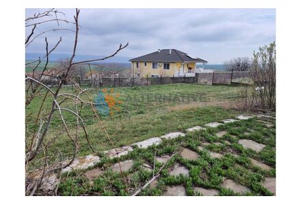 Квартира 3-комнатная 2+1 в Поморие (Александрово) площадь 130м²